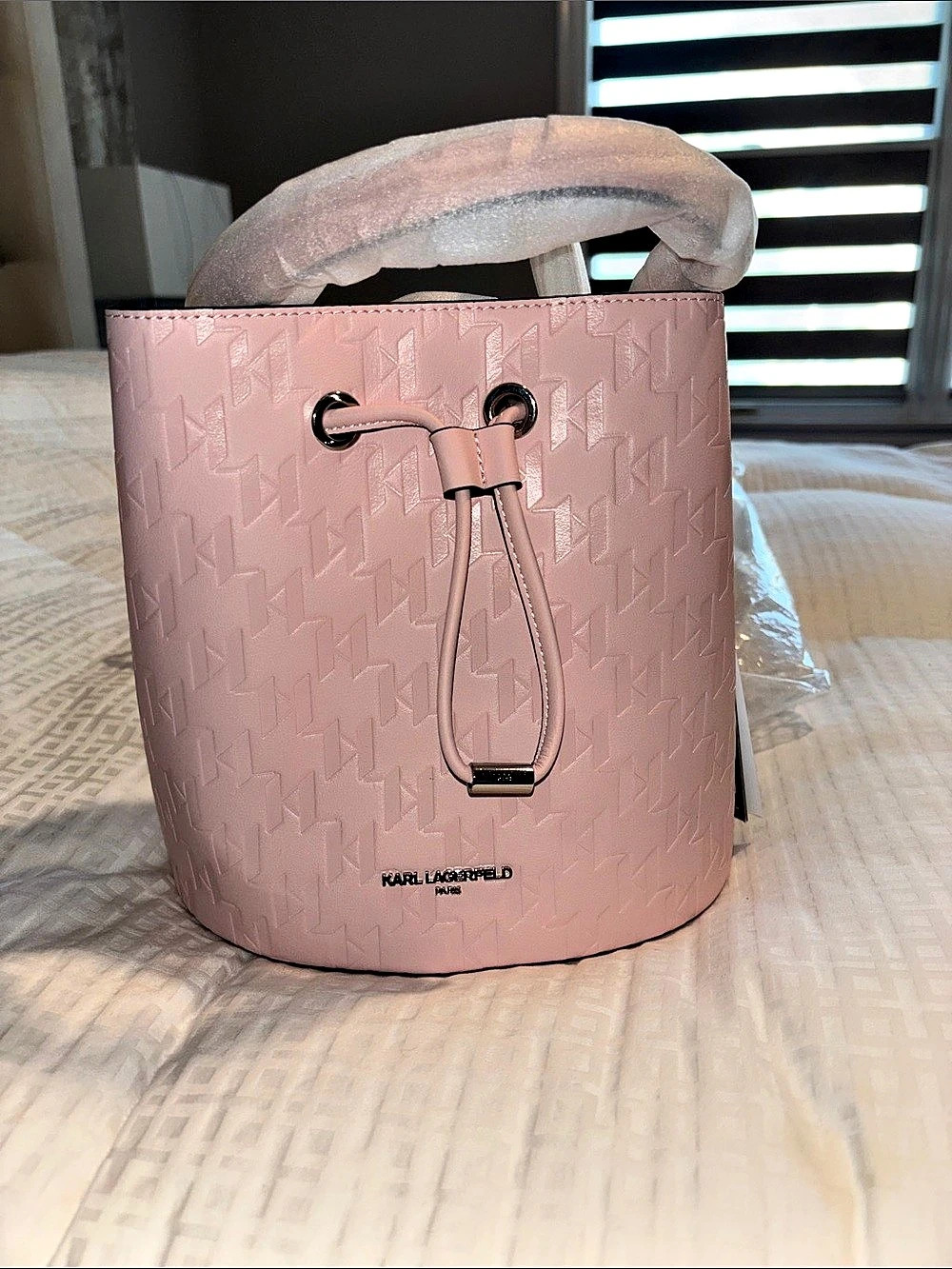 Karl Lagerfeld Adele Pink Bucket Shoulder Bag NWT